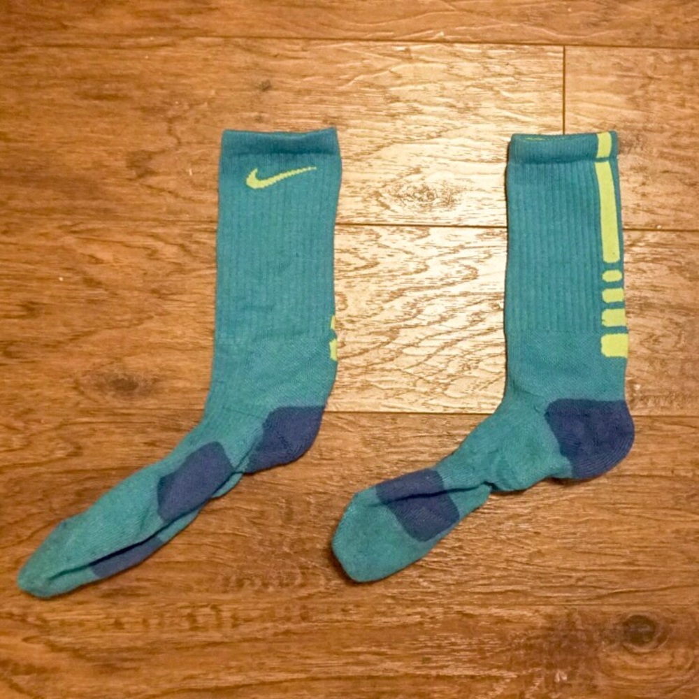 Nike Elite socks blue & yellow